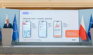Prezentacja aplikacji mObywatel Junior, która umożliwia posiadanie cyfrowej e-legitymacji szkolnej.
